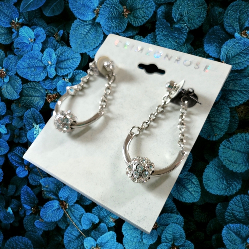 Crimzon Rose | NWT Silver Rhinestone Chain Hoop Statement Earrings